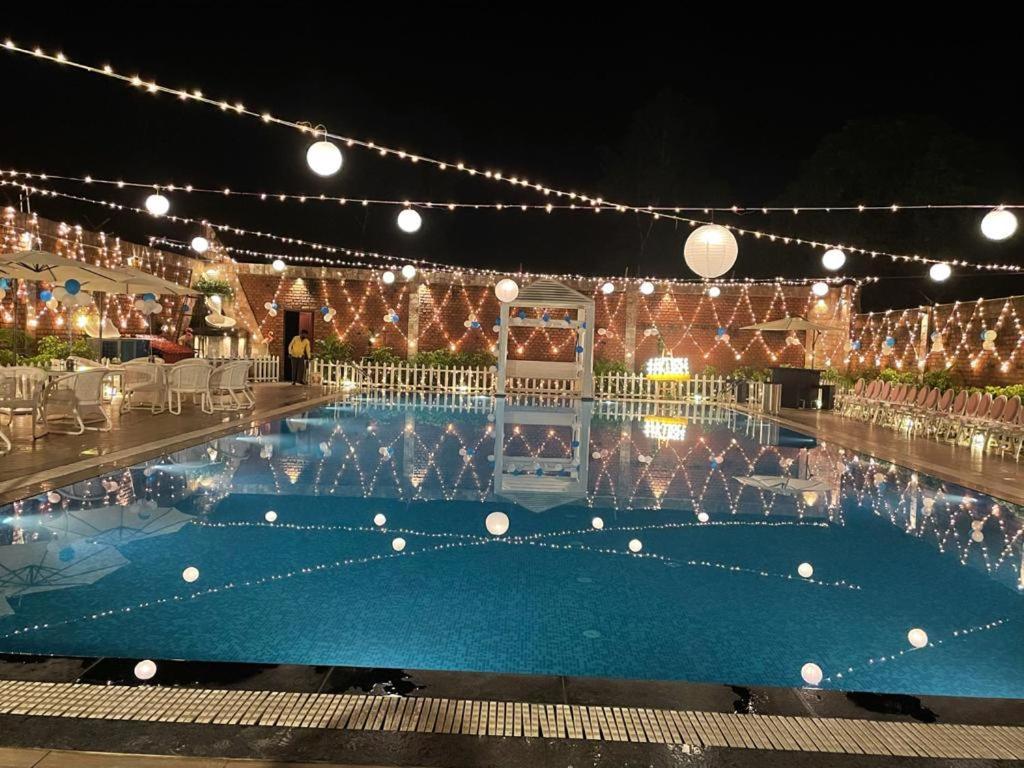 Yashmay Villa Club & Resort Gonda Exterior photo