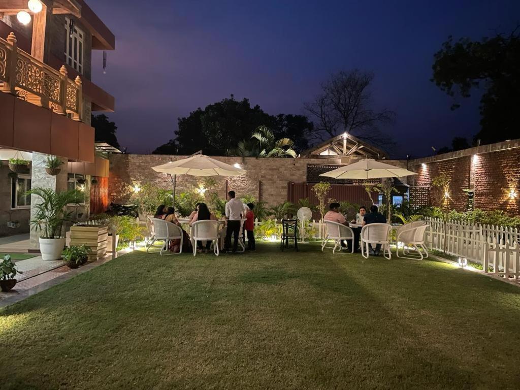Yashmay Villa Club & Resort Gonda Exterior photo