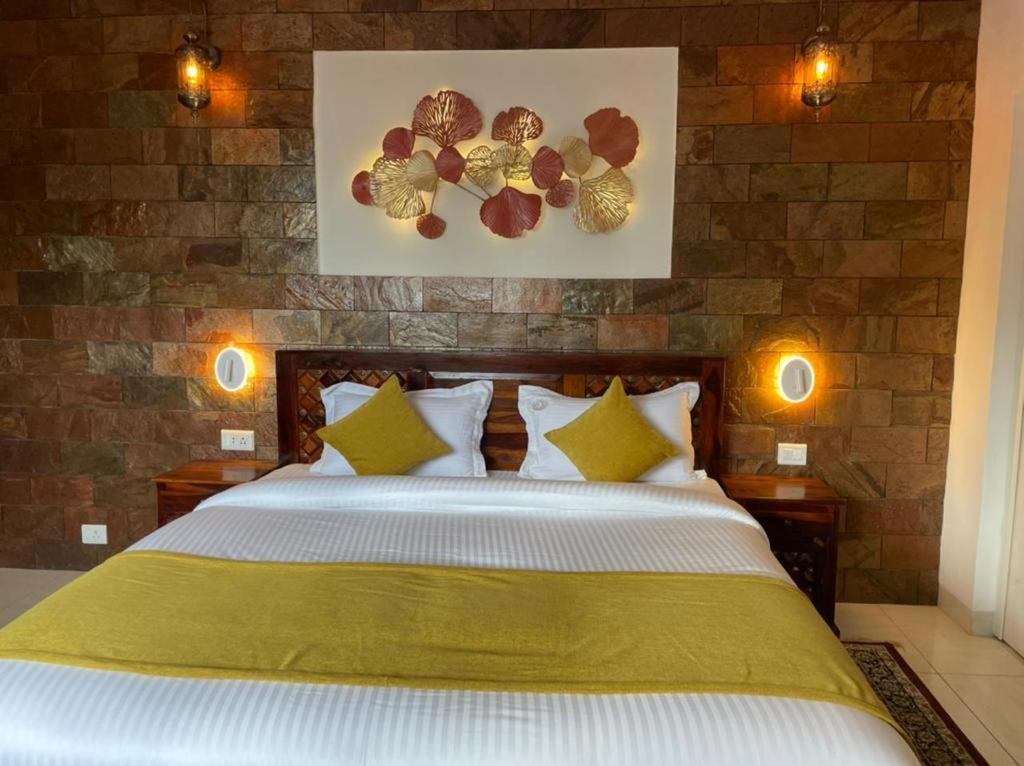 Yashmay Villa Club & Resort Gonda Room photo